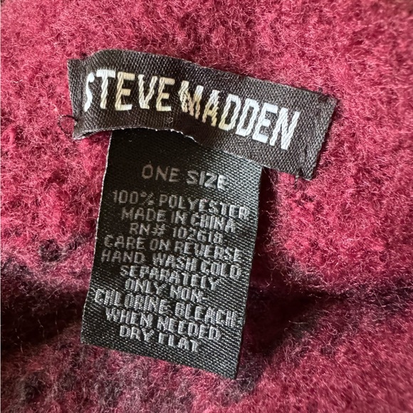 Steve Madden Hat And Scarf Set New - Picture 8 of 8